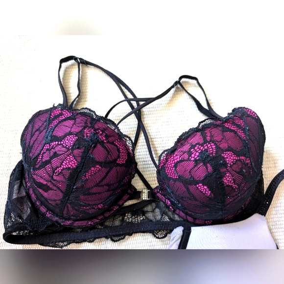 La Senza 32C Racer Back Bra Lingerie - Picture 1 of 11